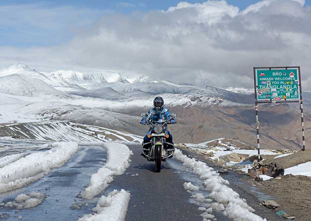 TRAVEL IN KASHMIR 